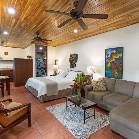 Aparthotel Jungle Creek Manuel Antonio Zewnętrze zdjęcie