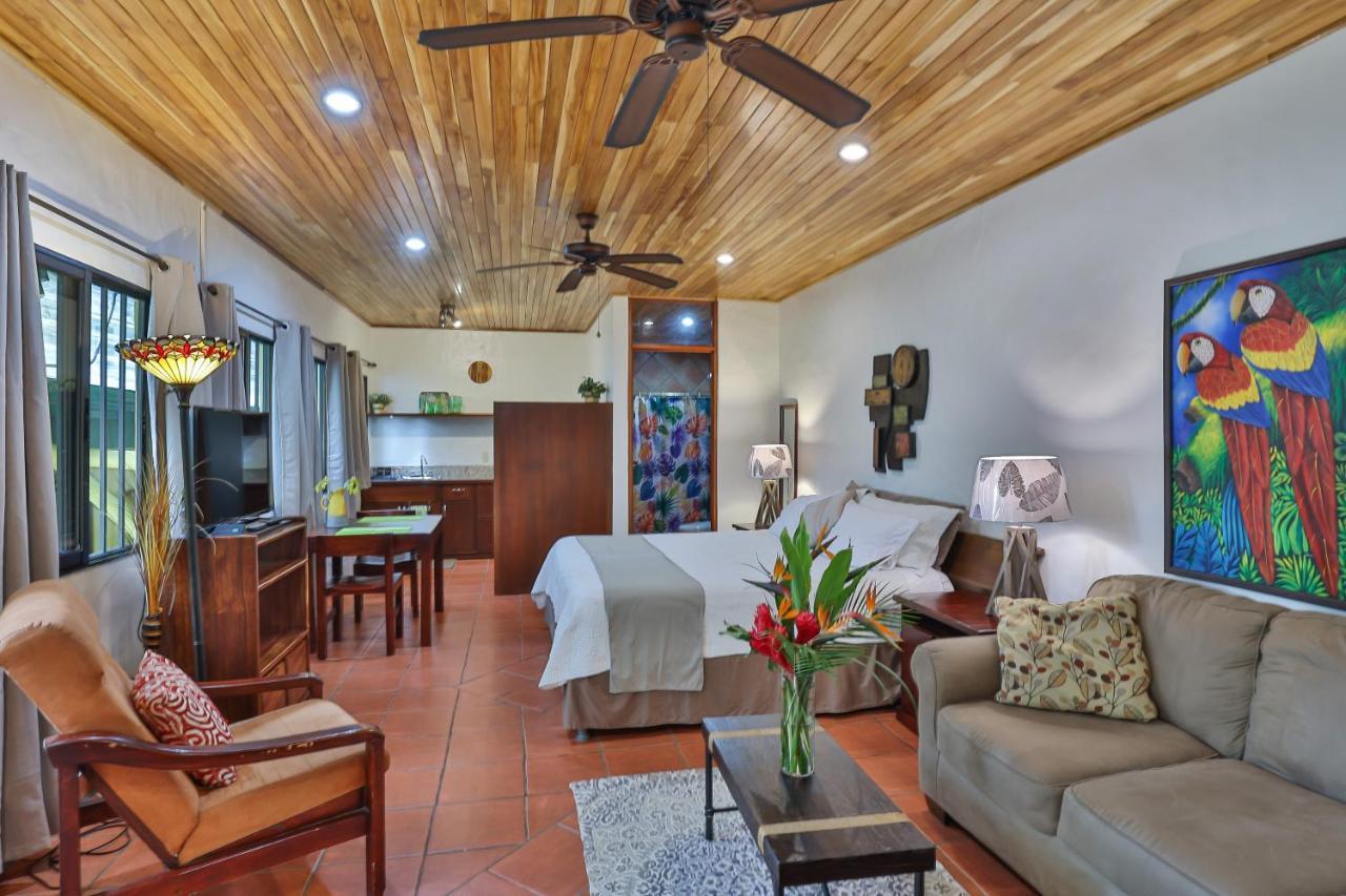 Aparthotel Jungle Creek Manuel Antonio Zewnętrze zdjęcie